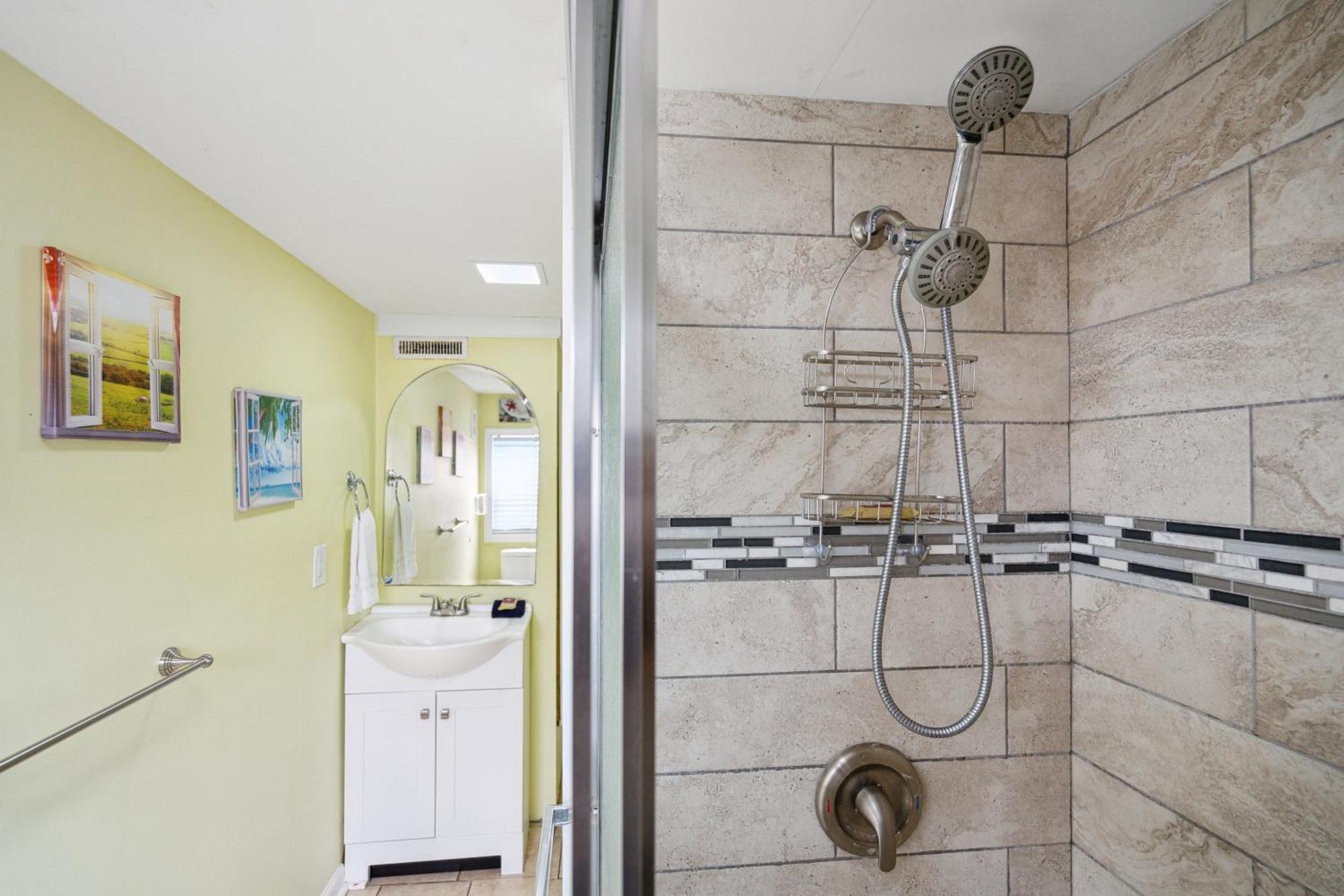 23 Center St - Sunny Side Down - Downstairs Apartment Folly Beach Εξωτερικό φωτογραφία